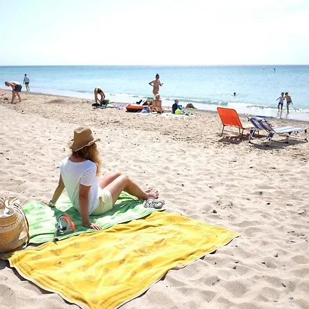 Playa Montroig Campsite *