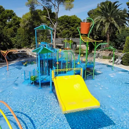 Playa Montroig Camping
