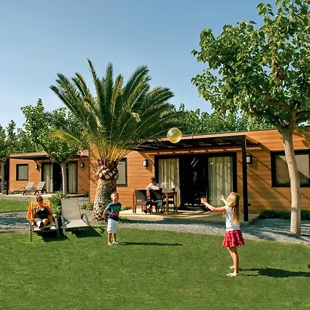 Campsite Playa Montroig *